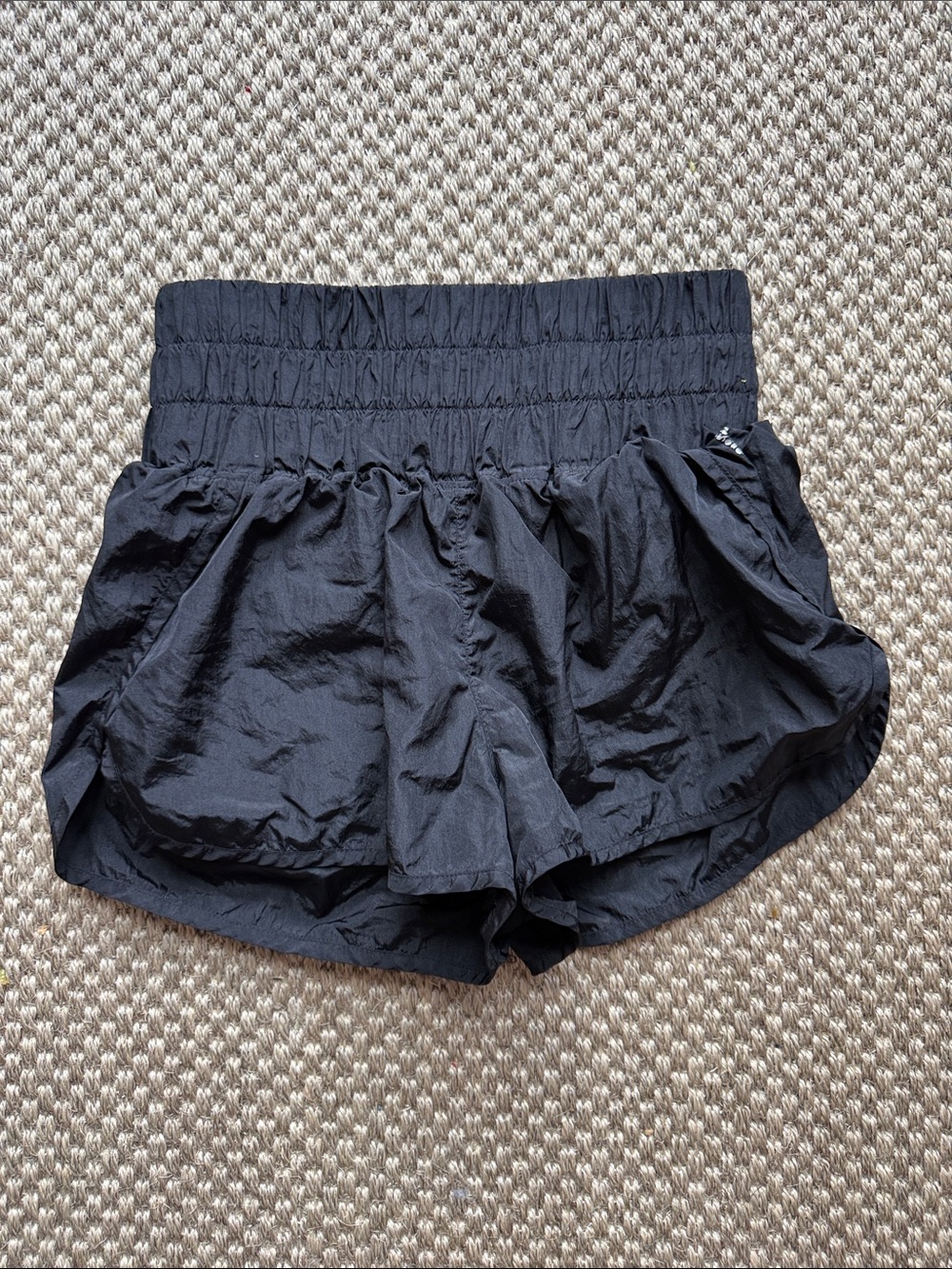 Free People Medium Black Women’s Elastic Waist Shorts